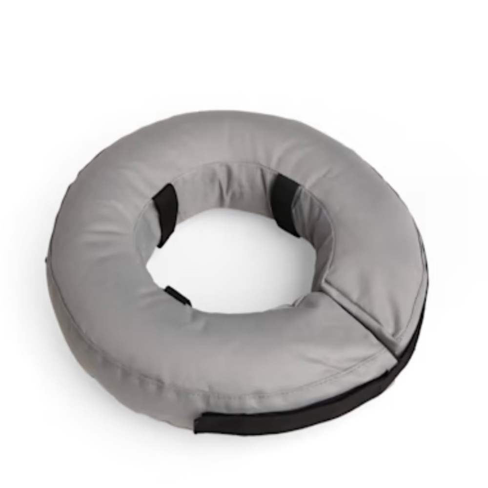 Well & Good inflatable dog or cat collar